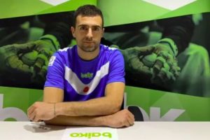 agirre extiende contrato baiko